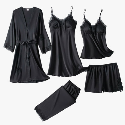 Blødt pyjamassæt i silke-look 10