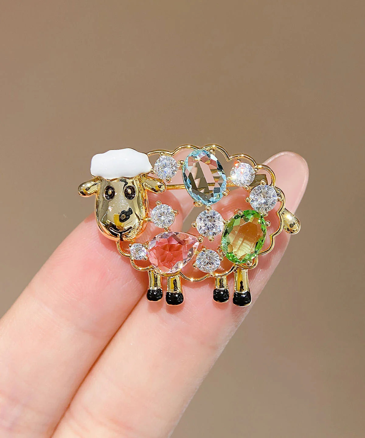 Dame Broche med Zirkonkrystal Får Design 2