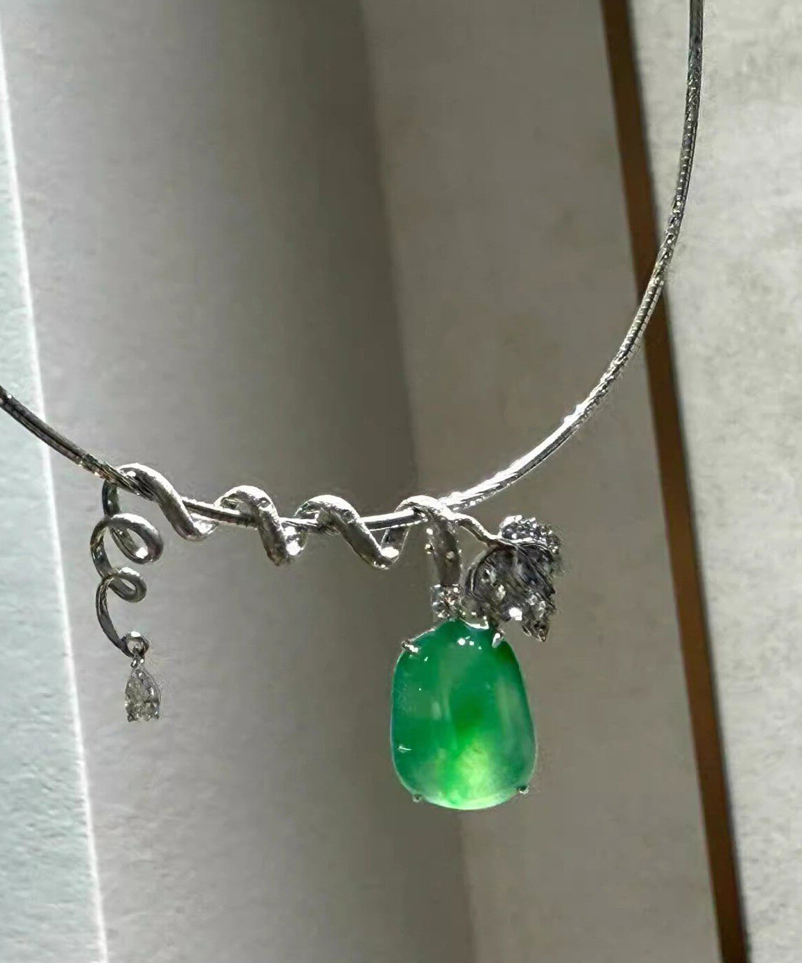 Dame Halskæde Kort Vedhæng Med Zircon Jade Detaljer 3