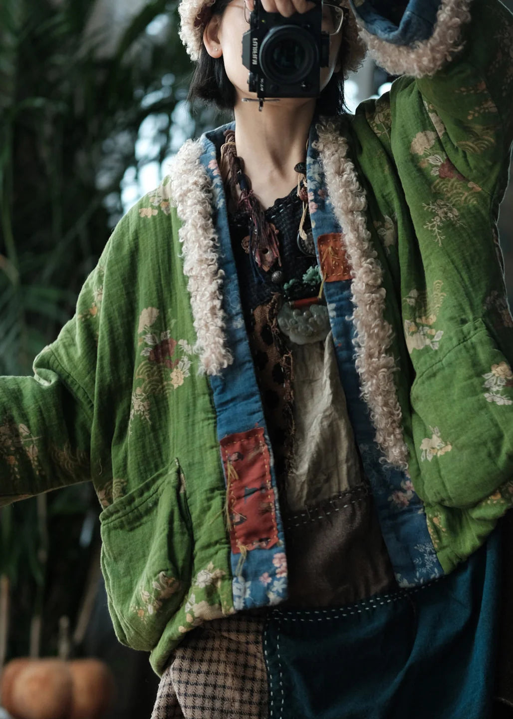 Dame Jakke Patchwork med Lommedetaljer og Kunstpels 3