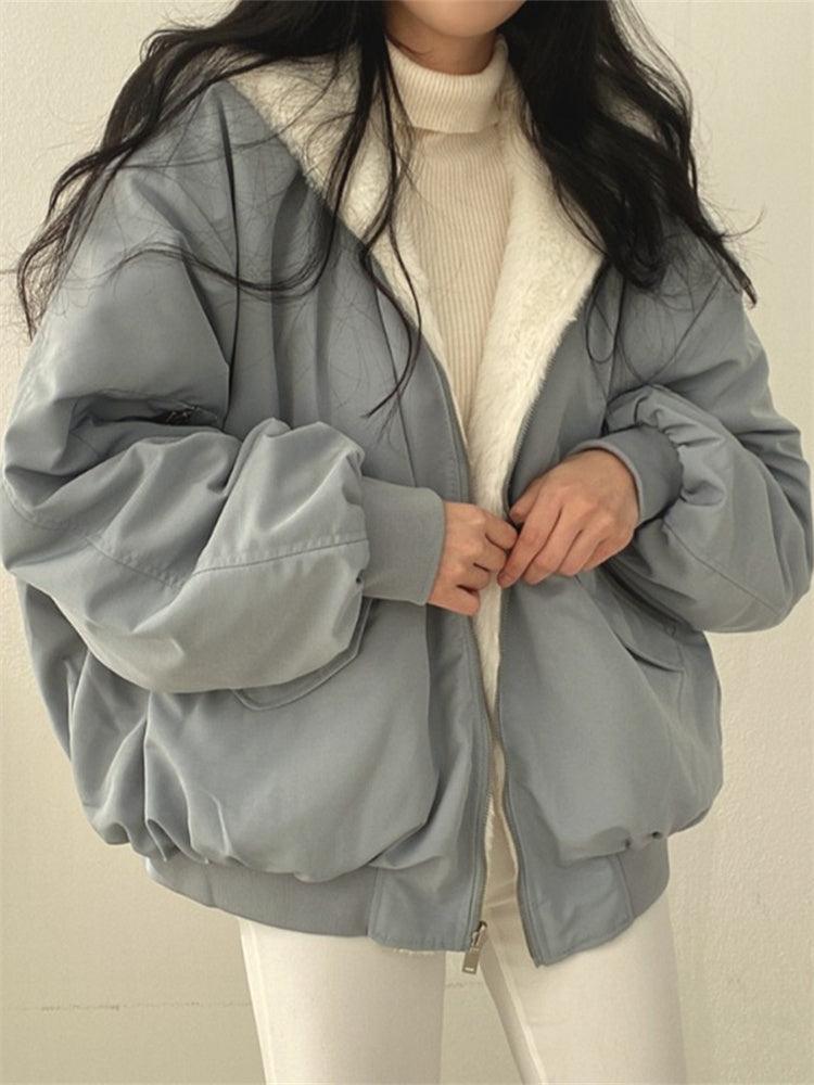 Dame Oversized Vinterjakke Med Lynlås og Ribbede Detaljer 1