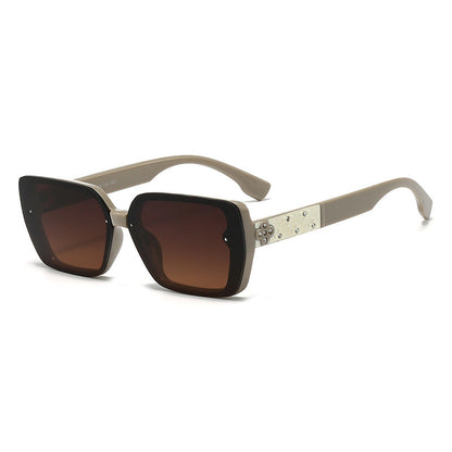 Dame Solbriller Med Ekstravagante Detaljer - Trendy UV-Beskyttelse 0