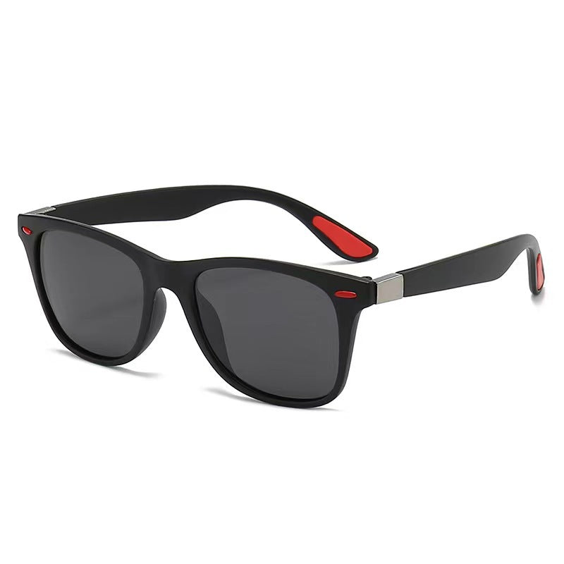 Damer Retro Solbriller med Robust Design 8