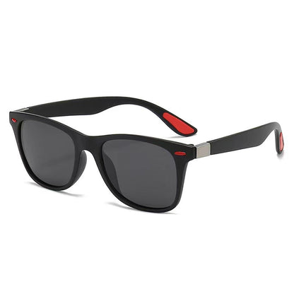 Damer Retro Solbriller med Robust Design 8