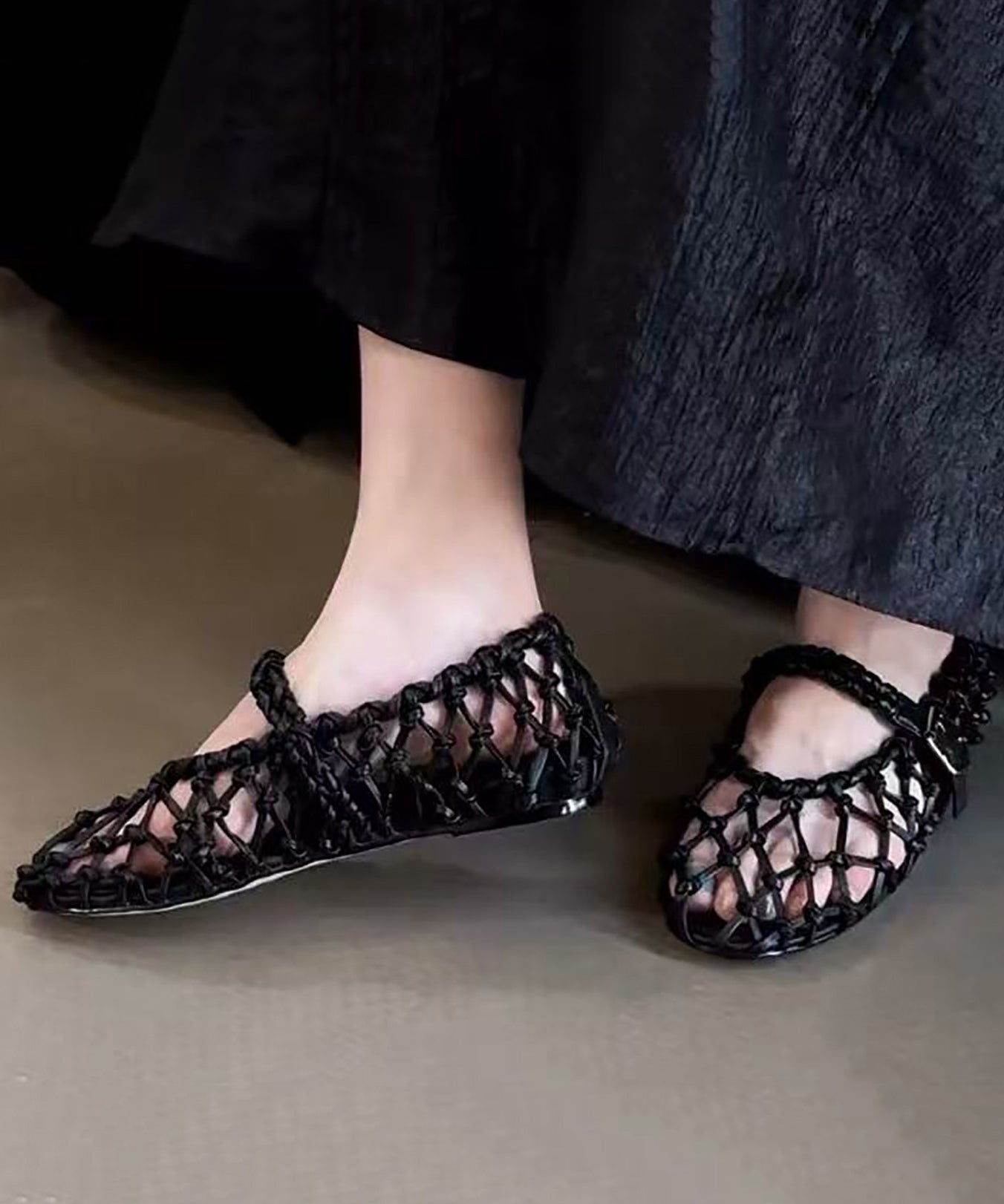 Damesandaler med vævet design og spænde 2