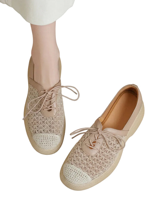 Damesko Flade med Udhulede Detaljer 0