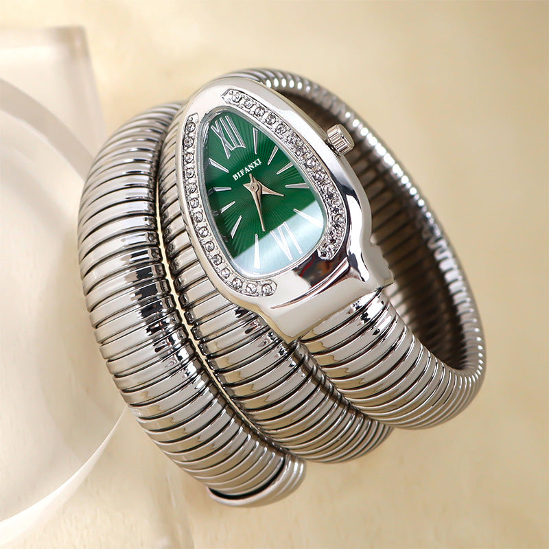 Dameur Med Quartz Urværk Og Sammenflettet Metalarmbånd 3