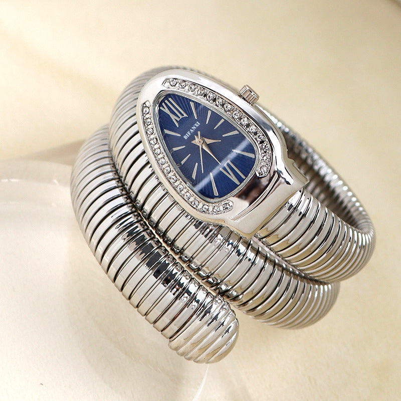 Dameur Med Quartz Urværk Og Sammenflettet Metalarmbånd 4