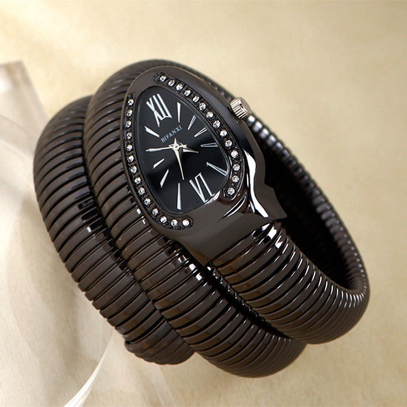 Dameur Med Quartz Urværk Og Sammenflettet Metalarmbånd 9