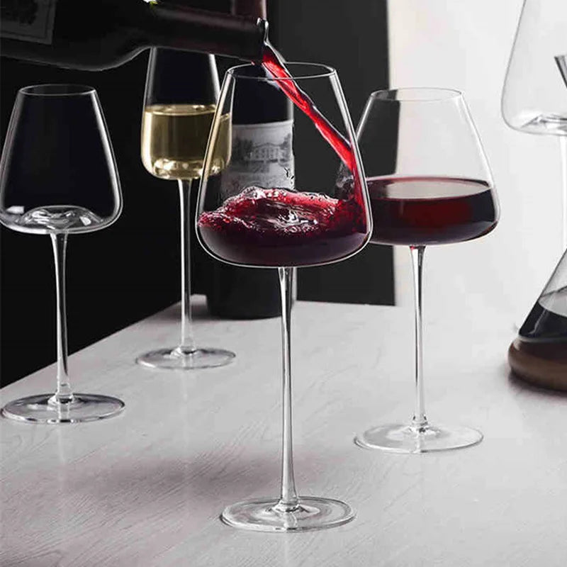 Håndlavet vin- og champagneglassæt med raffineret design 2