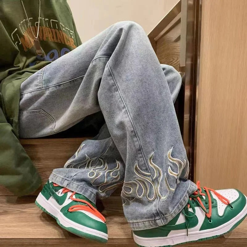 Herre Jeans med Unik Flamme Design i Blødt Denim 1