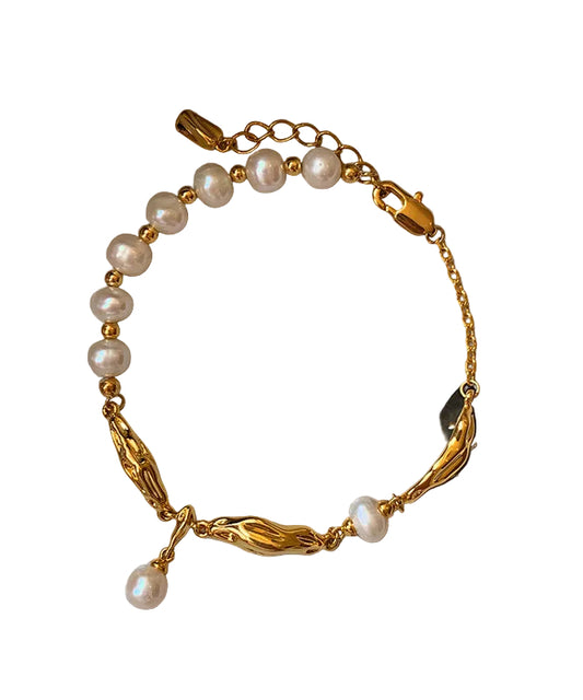 Kvinders Armbånd med Perle Charm og Metal Detaljer 0