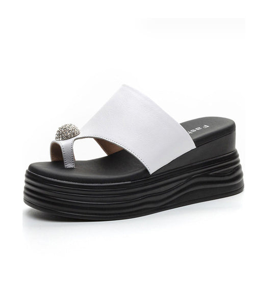 Kvinders Flip Flops med Platform 4