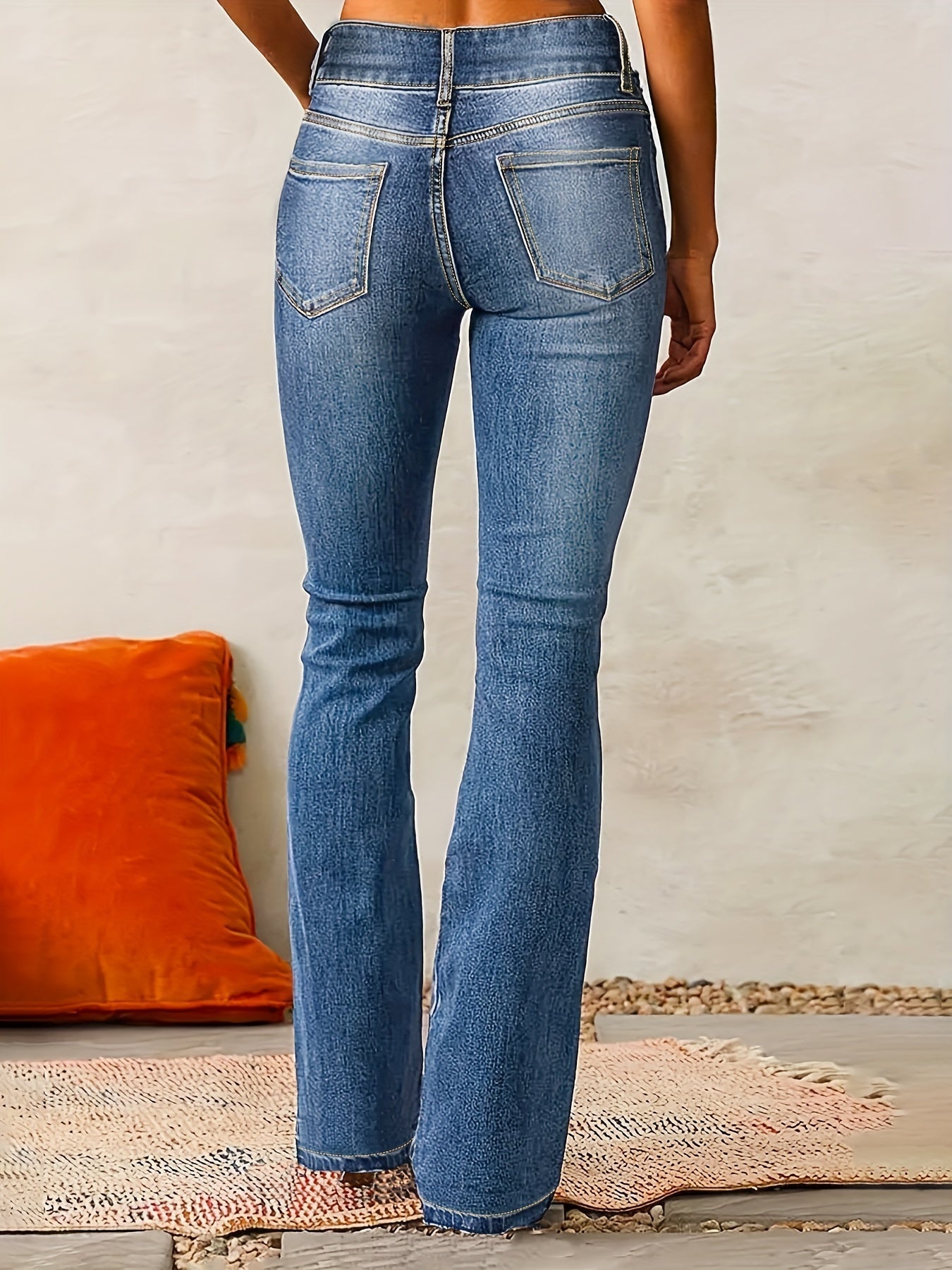 Kvinders Højtaljede Flade Jeans Med Lynlåsdetalje 1