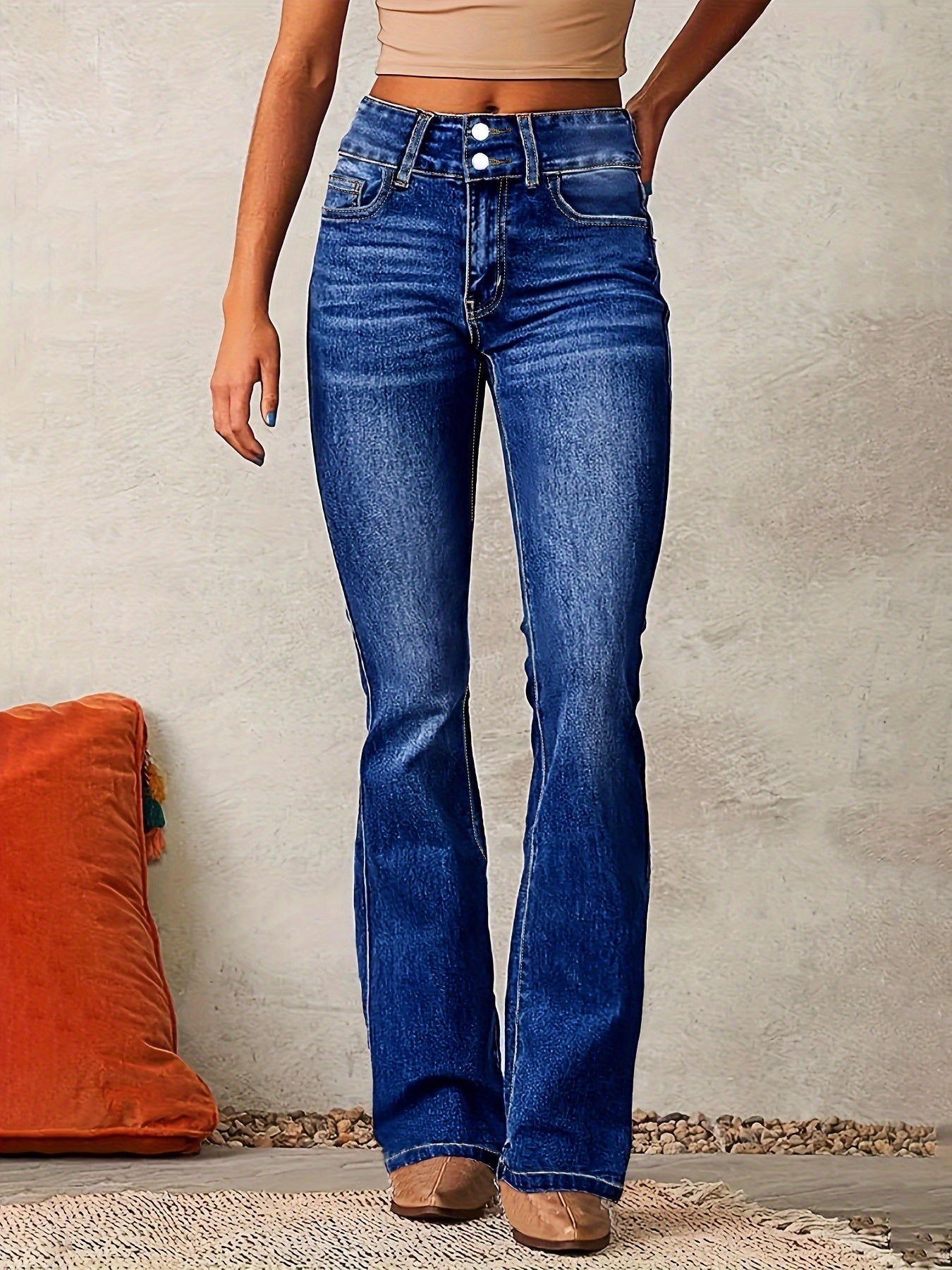 Kvinders Højtaljede Flade Jeans Med Lynlåsdetalje 3