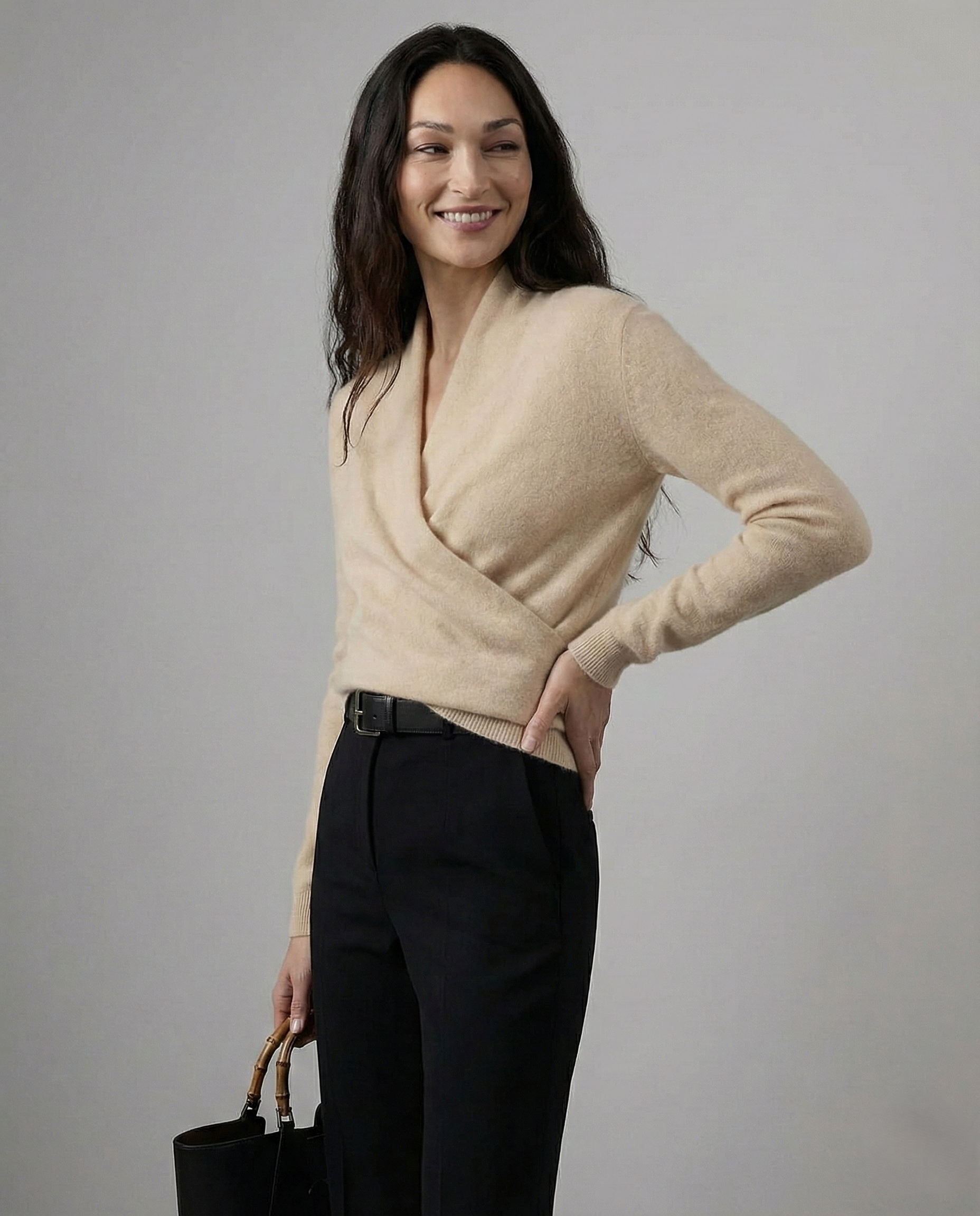 Kvinders Langærmet Sweater med V-hals og Draperet Design 9