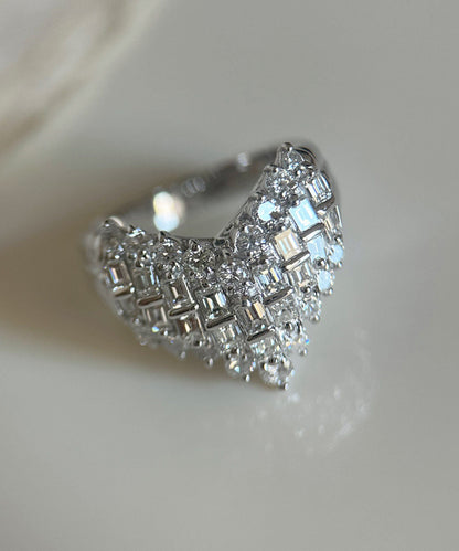 Kvinders Ring med Sterling Sølv og Zircon Design 0