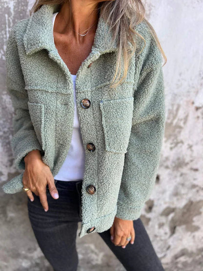 Kvinders Sherpa Jakke med Knapdetaljer 7