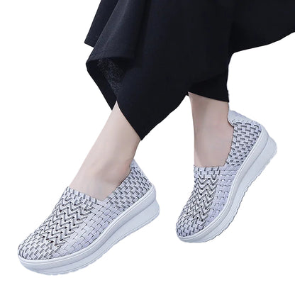 Kvinders Slip-On Sneakers med Flettet Design 0