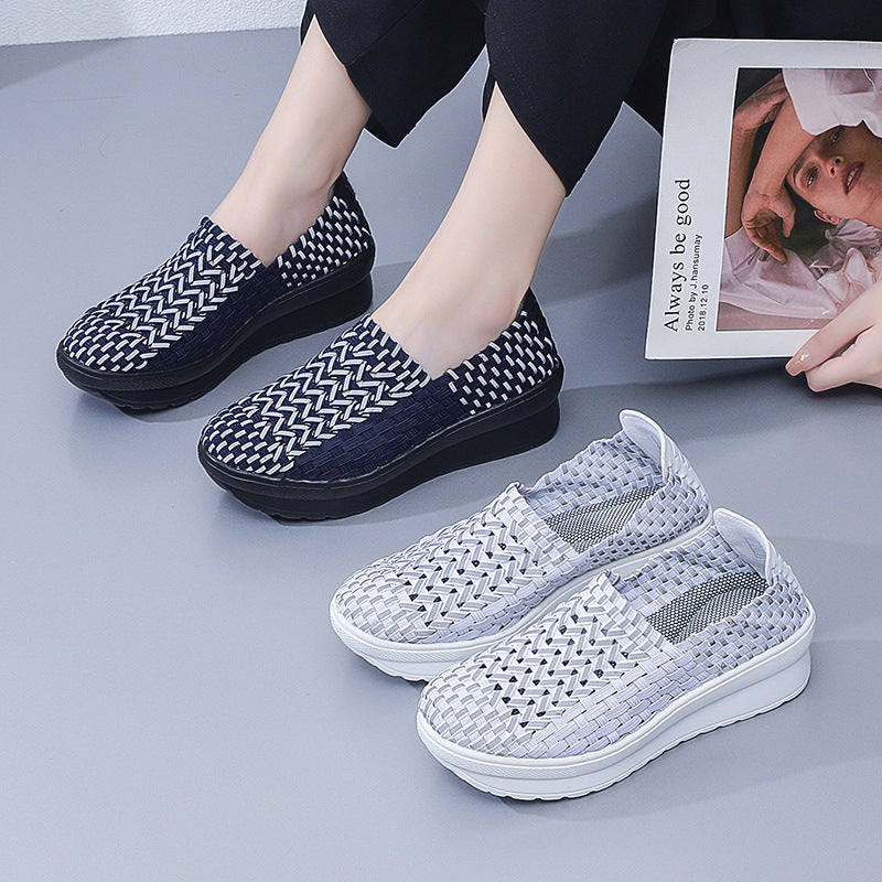 Kvinders Slip-On Sneakers med Flettet Design 1