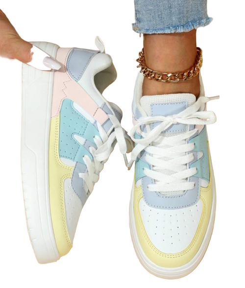 Kvinders Sneakers med Unikt Design 0