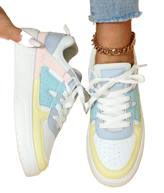 Kvinders Sneakers med Unikt Design 0