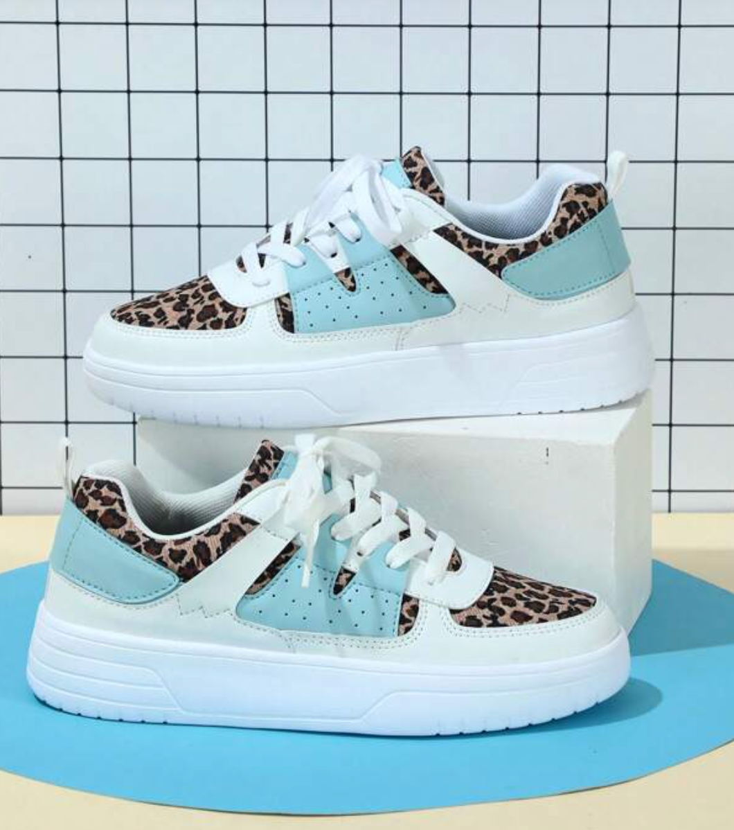 Kvinders Sneakers med Unikt Design 1