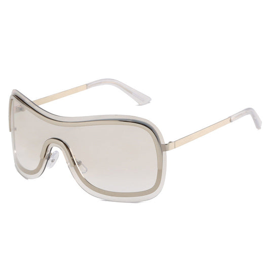 Kvinders Sporty Oversized Solbriller med Moderne Design 4