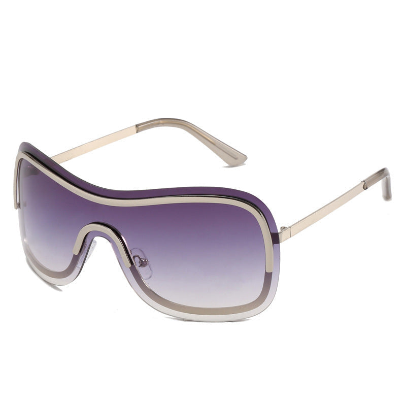 Kvinders Sporty Oversized Solbriller med Moderne Design 8