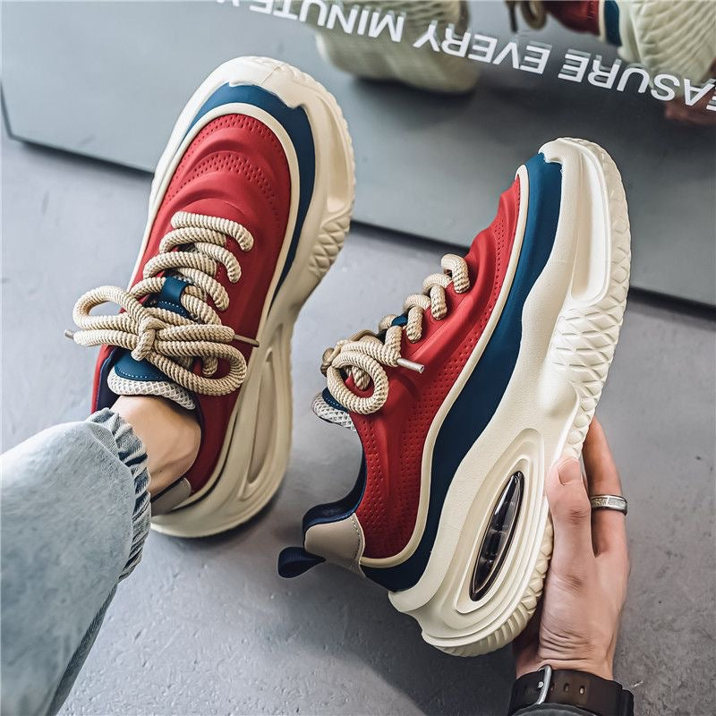 Kvinders Sporty Sneakers med Innovativt Design 3