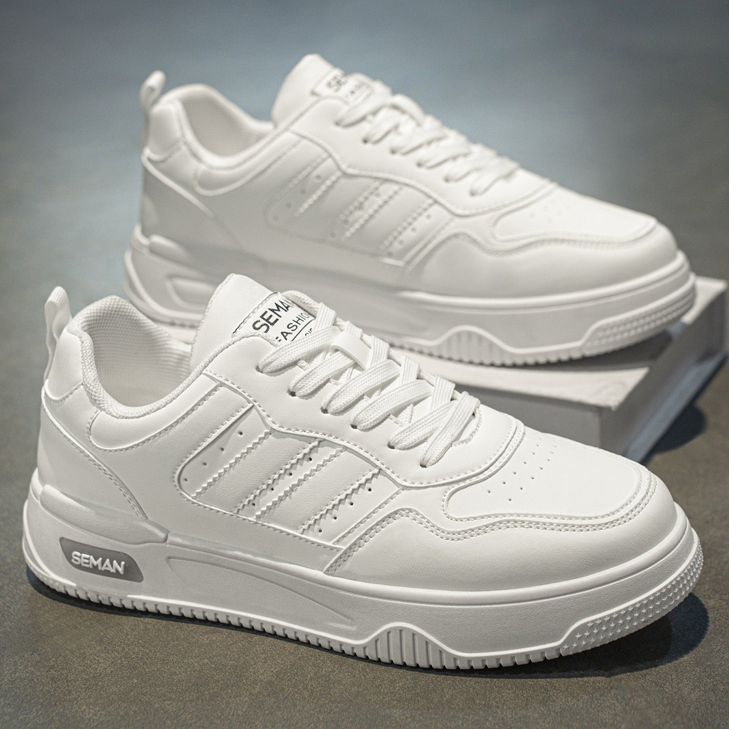 Kvinders Sporty Sneakers med Robust Design 6