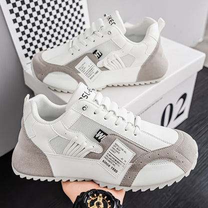 Kvinders Sporty Sneakers med Robust Design 7