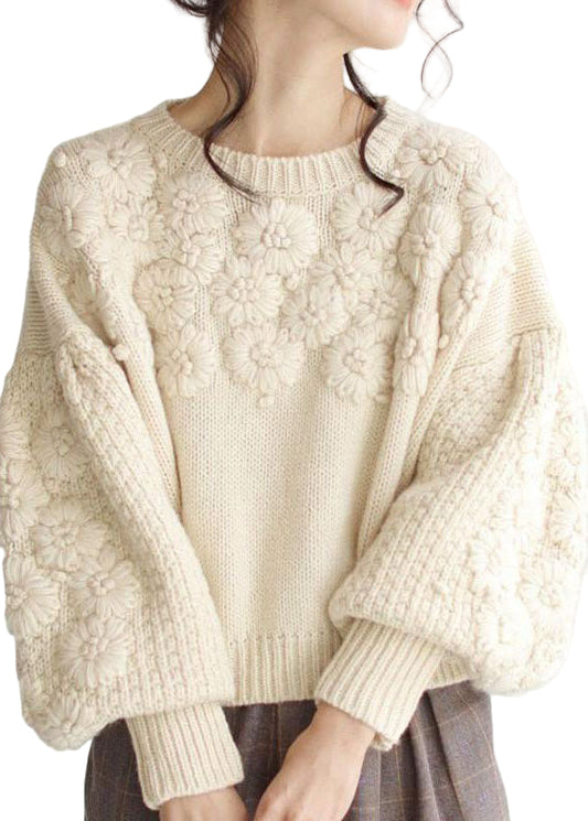 Kvinders Strikket Sweater i Beige med Broderi 0