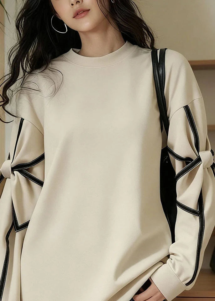 Kvinders Sweatshirt med O-hals og Patchwork Detaljer 1