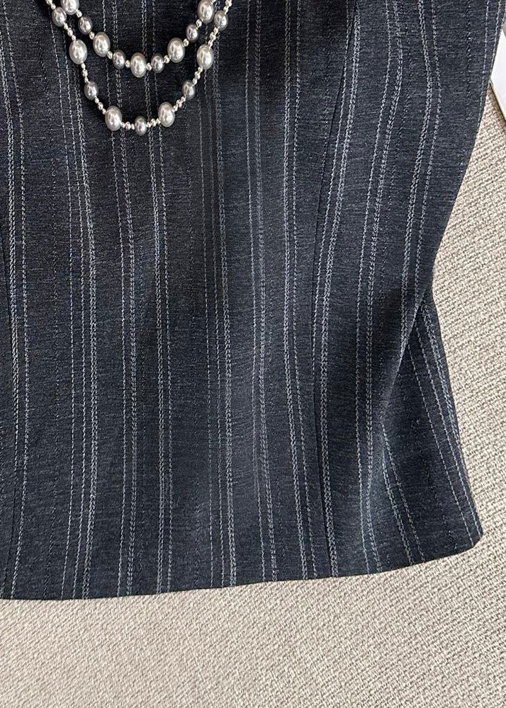 Kvinders Top Med Perlegrime Og Stribet Design 4