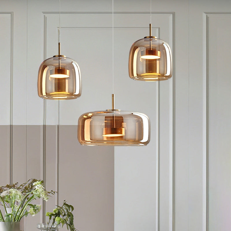 Pendel i Retro Design med Gyldne Detaljer 2