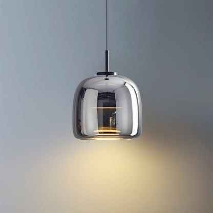 Pendel i Retro Design med Gyldne Detaljer 8