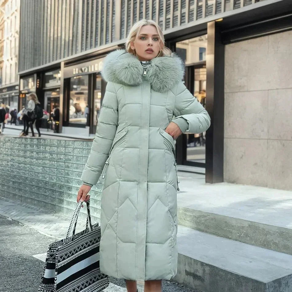 Uldfrakke Dame Med Stilfuldt Design Og Imitation Pels Detaljer 2