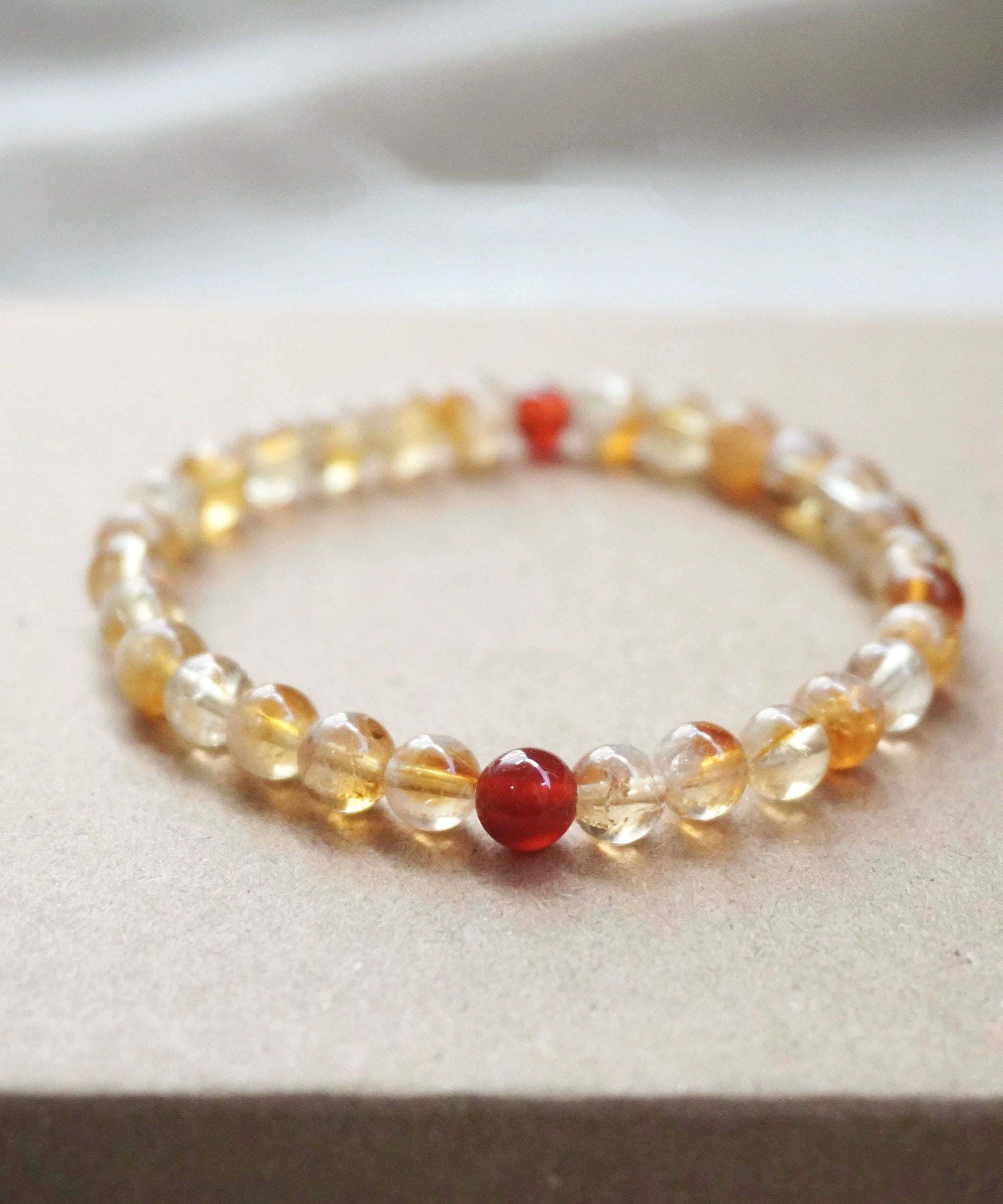Unisex Armbånd med Naturligt Gult Krystal Design 0