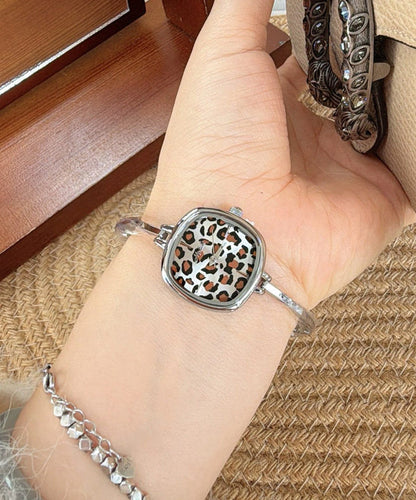 Unisex Armbåndsur med Quartz Urværk og Metal Detaljer 1