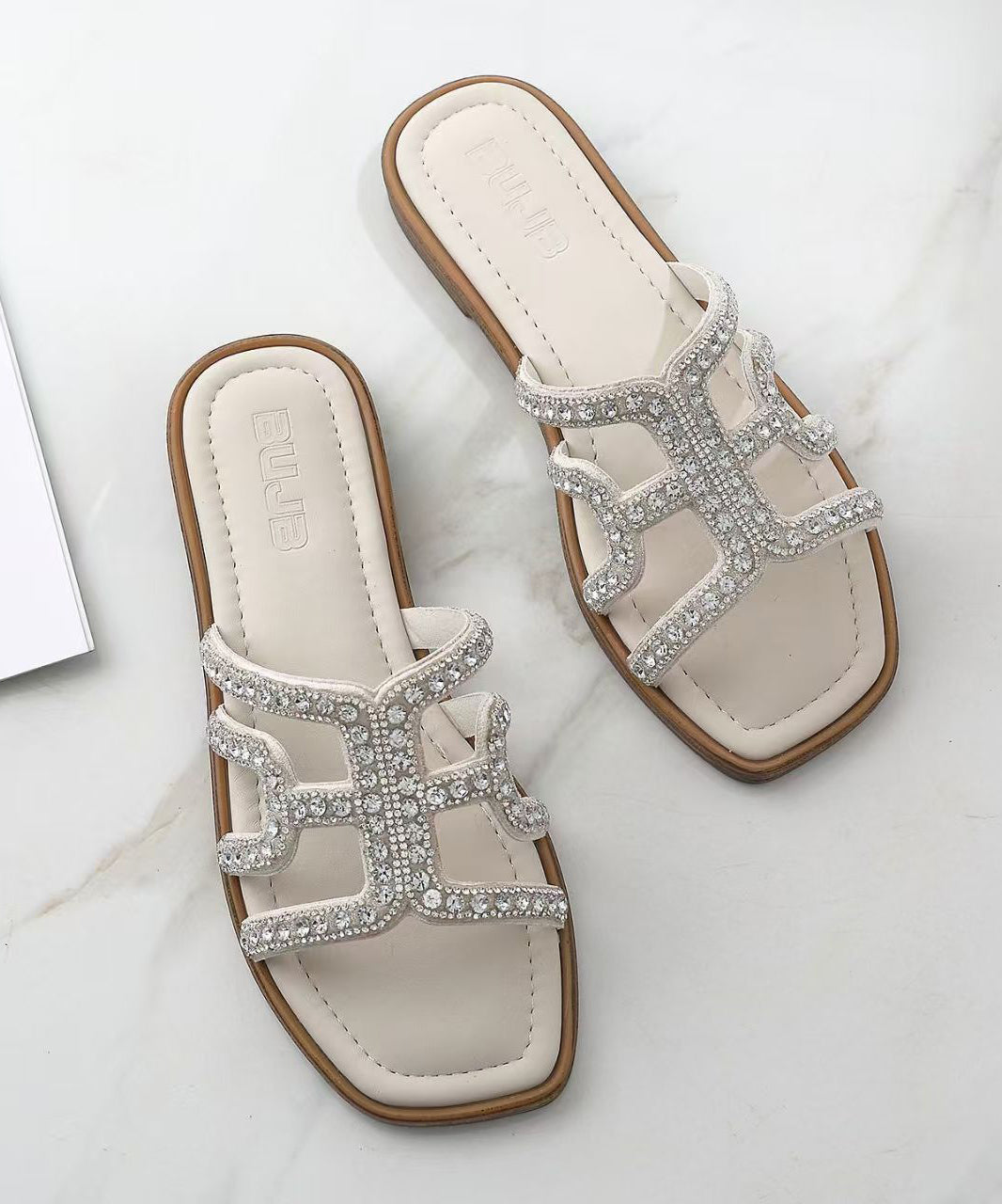 Unisex Flip Flops med Rhinestone Detaljer 3