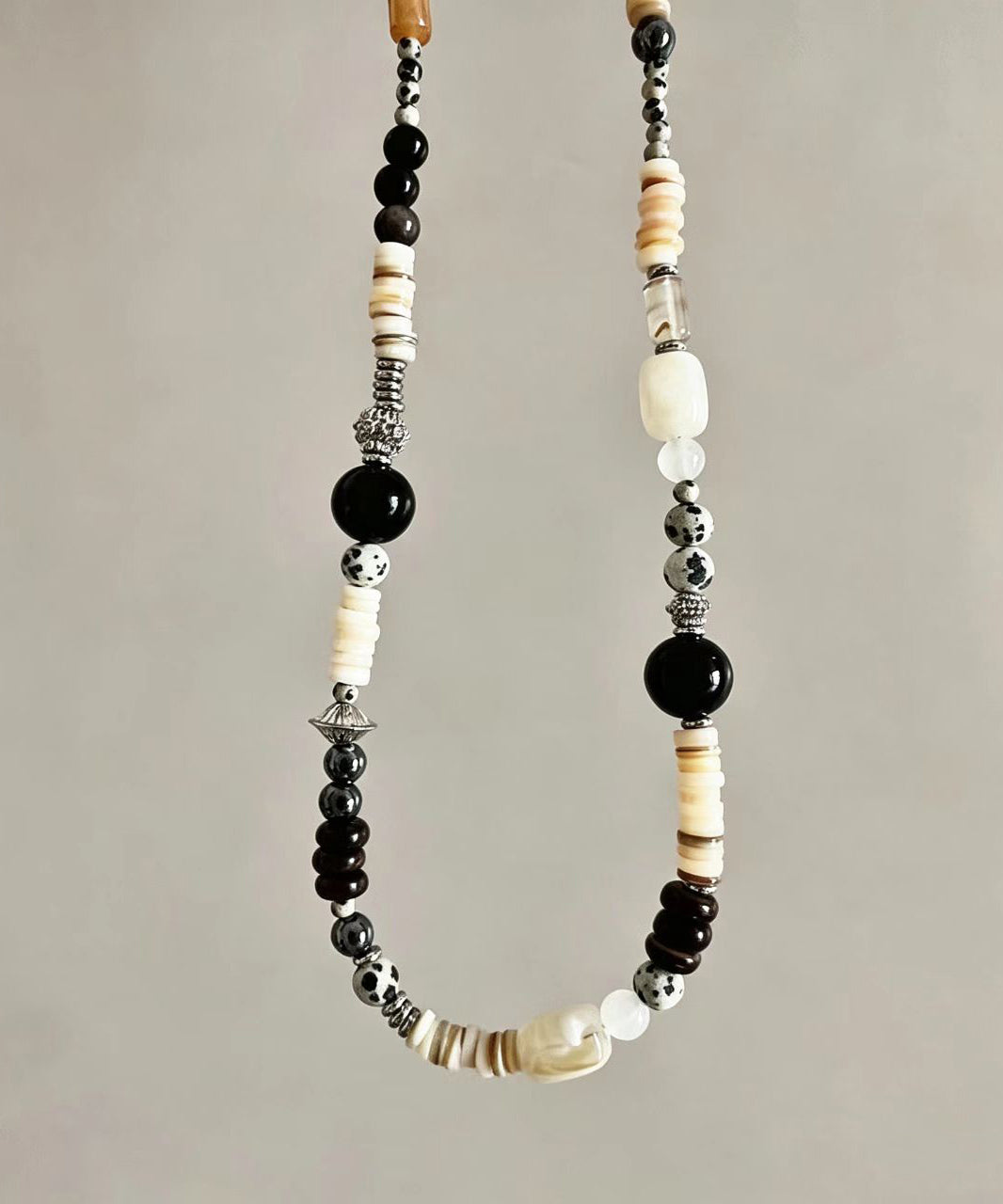 Unisex Halskæde Boho Stil med Naturlige Sten og Kokosskal Perler 4