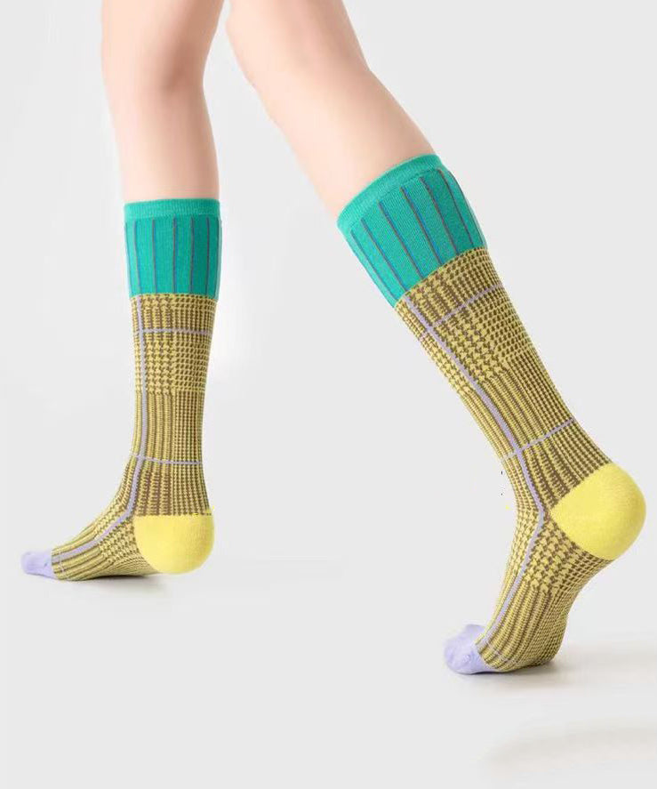 Unisex Mid Calf Gradient Striped Socks 0