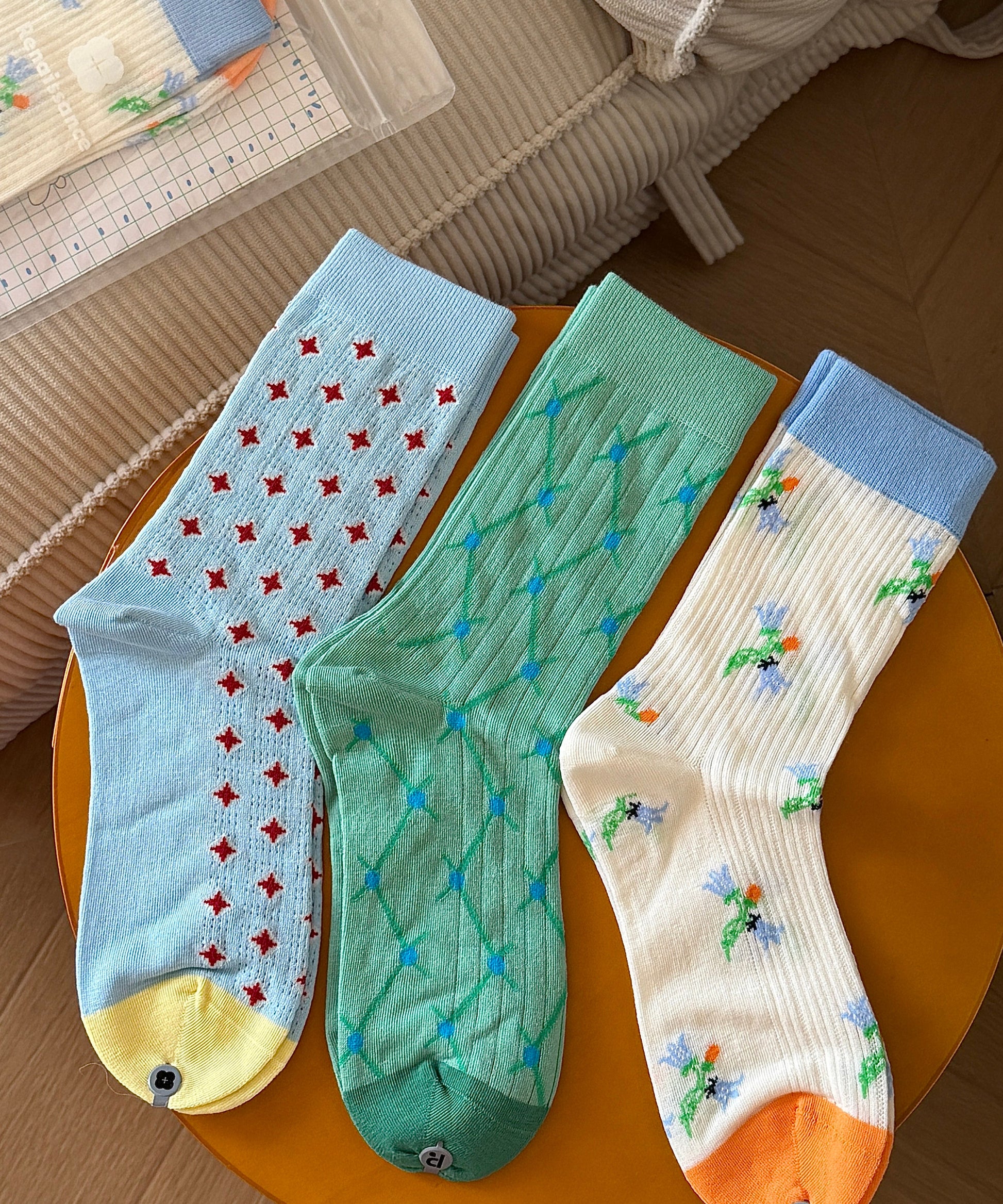 Unisex Mid Calf Sokker Jacquard Design 1