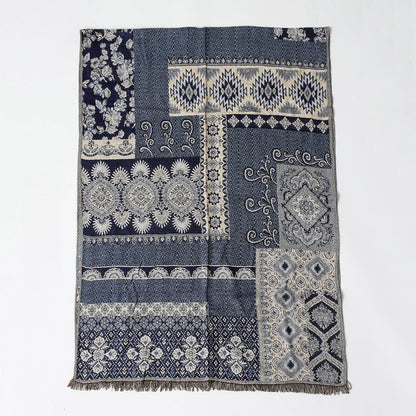 Unisex Tørklæde med Jacquard Mønster og Frynsede Kanter 3