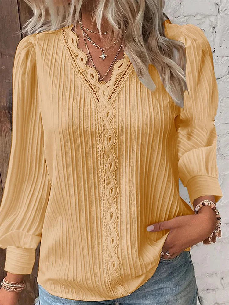 Kvinders Bluse med Stilfulde Detaljer  - Bluser til Kvinders