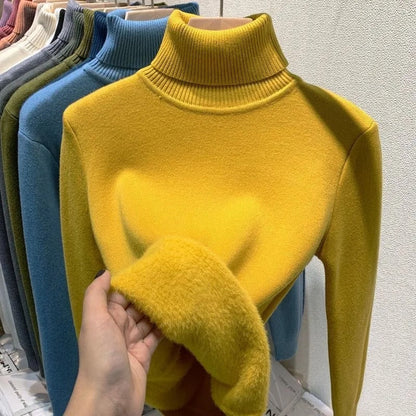 Rullekrave-sweater med fløjlsforing til kvinder